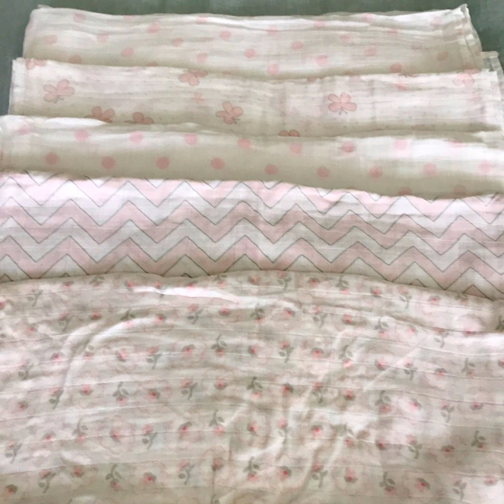 5 beautiful swaddle designs baby blankets